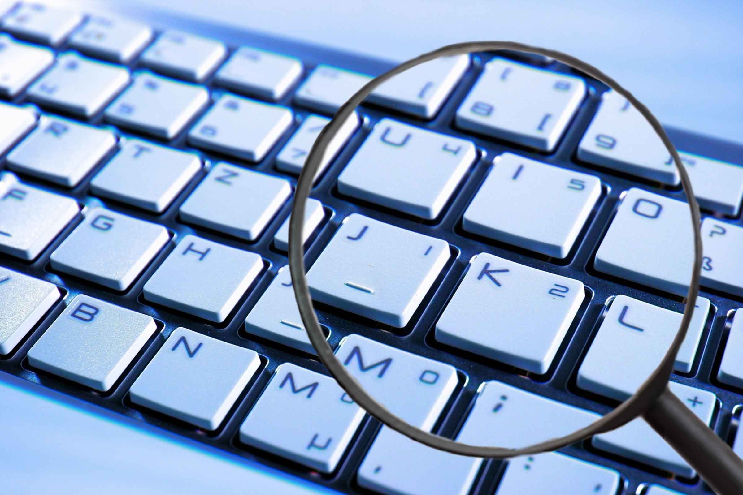 Mit Top-Produkten von Lizenzking: Adware und Spyware entfernen